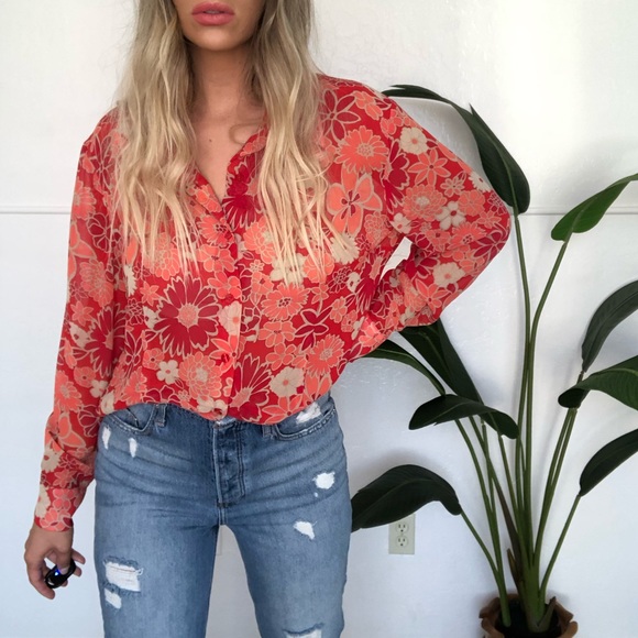 Apostrophe Tops - {Apostrophe} semi sheer blouse